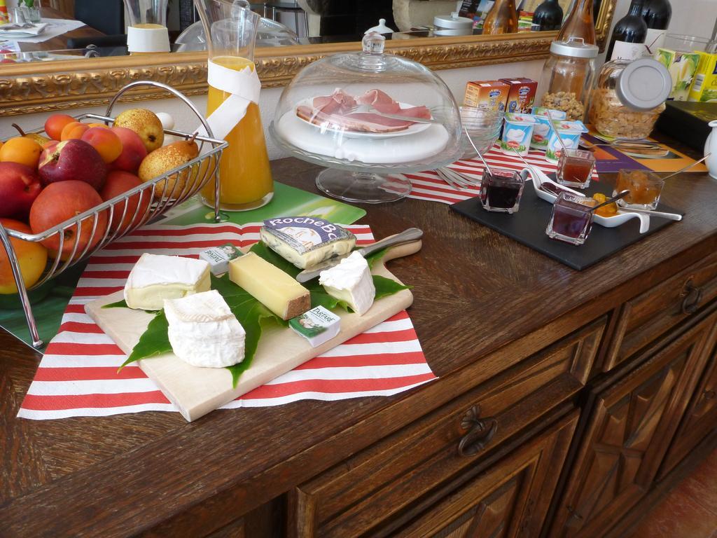 Bed and Breakfast Domaine du Papillon à Lesparre-Médoc Extérieur photo
