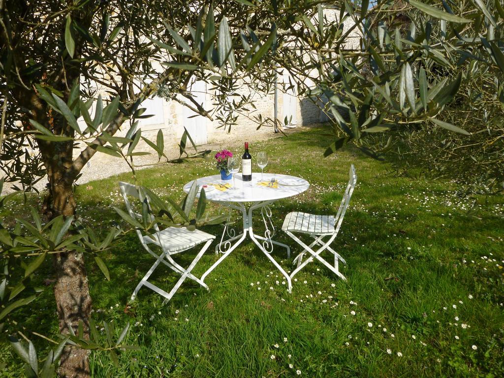 Bed and Breakfast Domaine du Papillon à Lesparre-Médoc Chambre photo